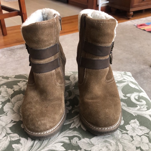 Tan White Mountain Joker Booties - Picture 4 of 9